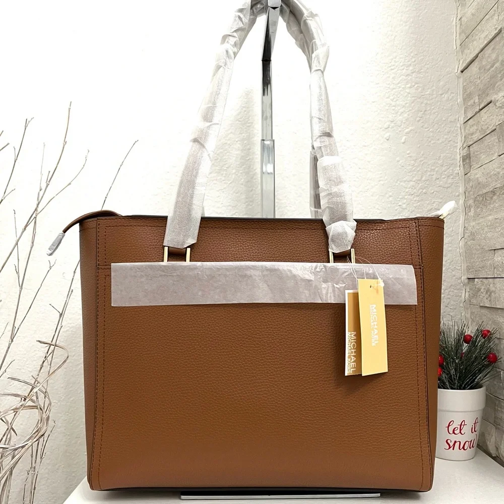 Michael Kors Maisie Large Pebbled Leather 3-in-1 Tote Bag - Picture 5 of 9